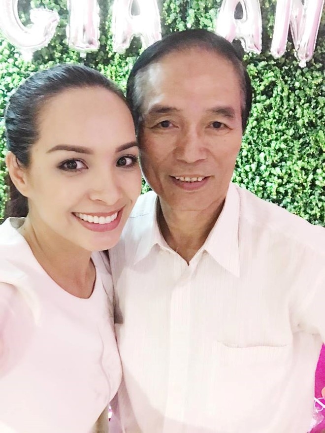 Cong Ly om con gai khoc, Ho Quang Hieu tam su ve cha hinh anh 2