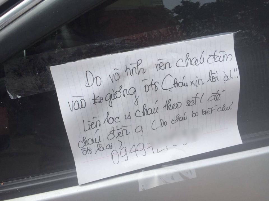 lam vo guong o to, nam sinh lop 11 de lai loi xin loi hinh anh 1