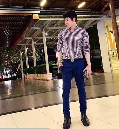 sung sot thieu gia voi sieu xe dat vang khien trieu co gai mo uoc hinh anh 15