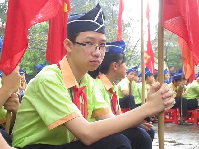 Biết đọc từ 18 tháng, lớp 9 học hết sách lớp 11, và giờ Cậu bé Google đang lần lượt san bằng kỷ lục Olympia - Ảnh 2.