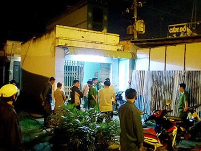 Mau thuoc la to ke giet chu quan ca phe hinh anh 1