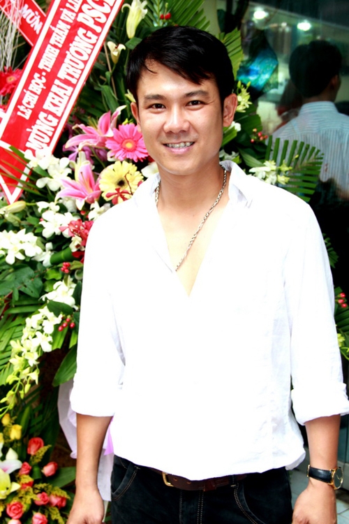 ngay-ay-bay-gio-cua-5-chang-trai-1088-3