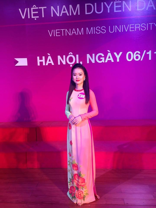 nhung chan dai da-zi-nang noi dinh dam tren mang xa hoi hinh anh 6