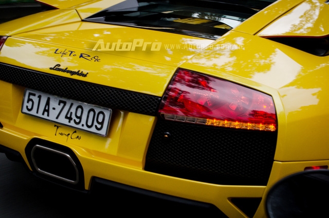Cận cảnh siêu xe Lamborghini Murcielago LP640 của đại gia ngành y tế - Ảnh 2.