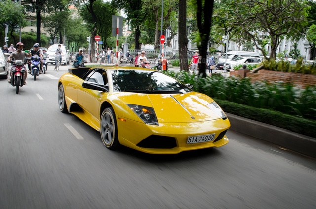 Cận cảnh siêu xe Lamborghini Murcielago LP640 của đại gia ngành y tế - Ảnh 7.