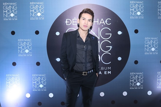 Ho Ngoc Ha dien hang hieu den xem dem nhac Giang Hong Ngoc hinh anh 10