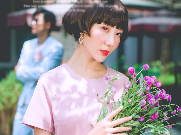 chi moi yeu nhau, anh da danh em nhu com bua - 2