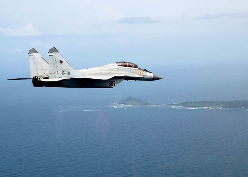 so-phan-long-dong-cua-tiem-kich-ham-mig-29k-nga-1
