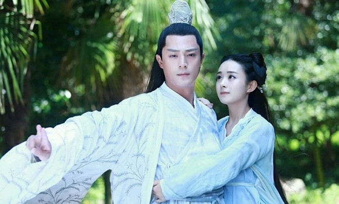 Trieu Le Dinh len tieng sau khi bi tung anh cuoi 5 nam truoc hinh anh 2