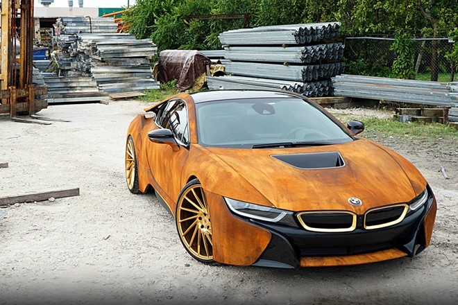 BMW i8 do dan ao ri set cua ca si Austin Mahone hinh anh 2