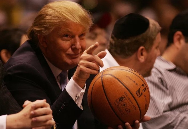 Cac doi bong NBA tay chay khach san cua Donald Trump hinh anh 1