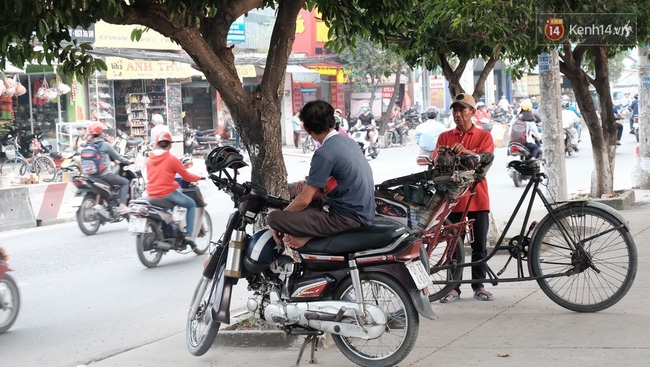 Cảnh quạnh hiu của nghề xe ôm thời công nghệ: Xe ôm tụi tui sắp hết thời rồi - Ảnh 8.