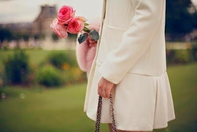 'Hạnh phúc không có chân, nhưng chồng con thì có đấy'