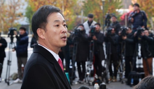 Yoo Yeong-ha, luật sư của Tổng thống Hàn Quốc Park Geun-hye. Ảnh: Reuters