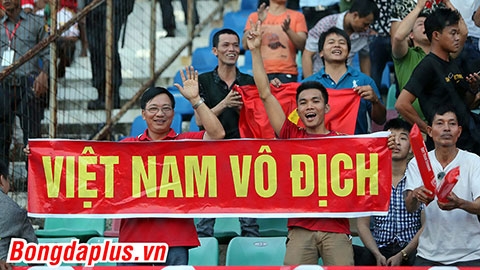 BTC chủ nhà chơi không đẹp với CĐV Việt Nam