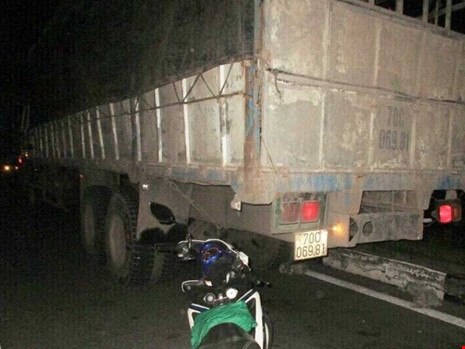 Ô tô vi phạm bị tráo vỏ trong bãi giữ xe - ảnh 1