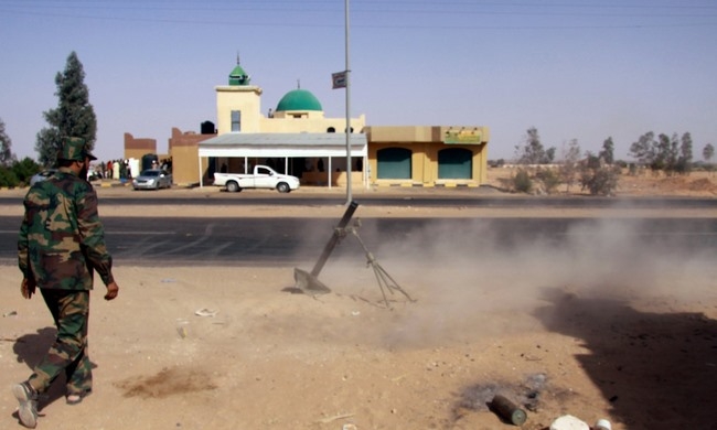 vi mot con khi, 16 nguoi bi giet chet o libya hinh anh 2
