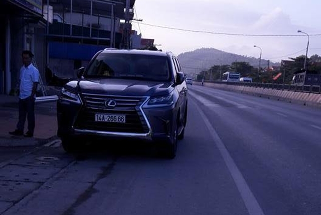 Xôn xao hai chiếc Lexus tại Quảng Ninh dùng chung một biển tứ quý 6 - Ảnh 1.