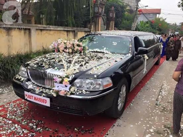 Đám cưới tiền tỷ, Limousine dẫn đầu đoàn rước dâu của cặp