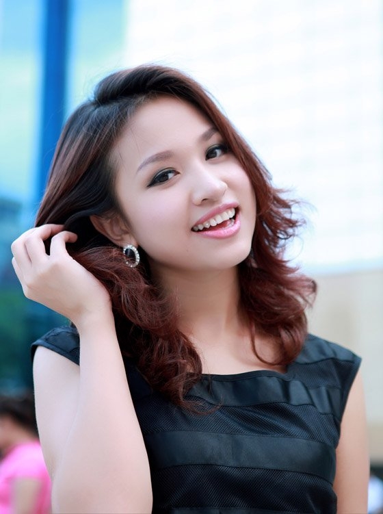 Cuộc sống sóng gió không ngờ của Vân Hugo