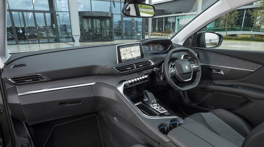 peugeot-3008-2017-1.jpg