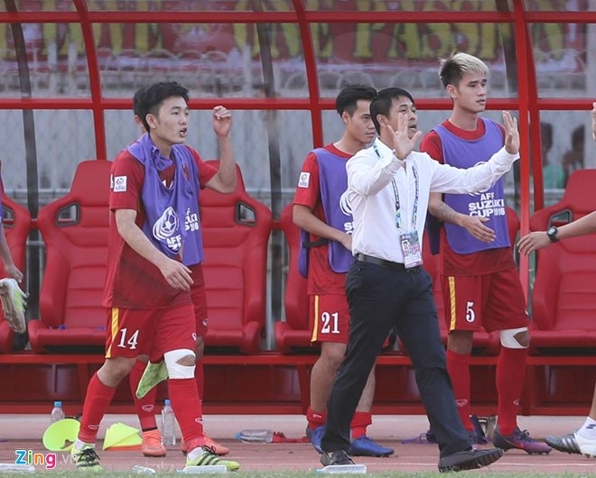 Tang 7 bac, DT Viet Nam van bi Thai Lan bat kip hinh anh 1