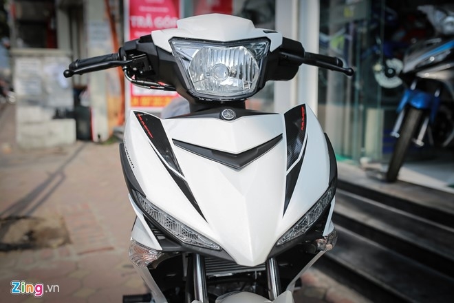 Exciter 150 thay mau tem moi dip cuoi nam hinh anh 2