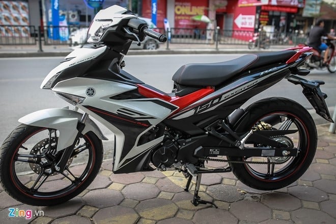 Exciter 150 thay mau tem moi dip cuoi nam hinh anh 5