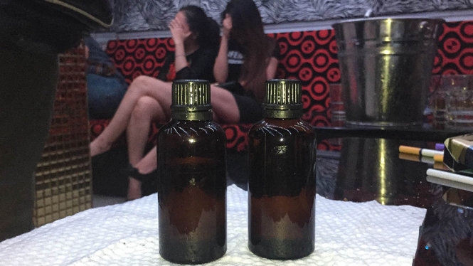 Bị kiểm tra, nhiều “ngáo đá” mời cả công an chơi ma túy