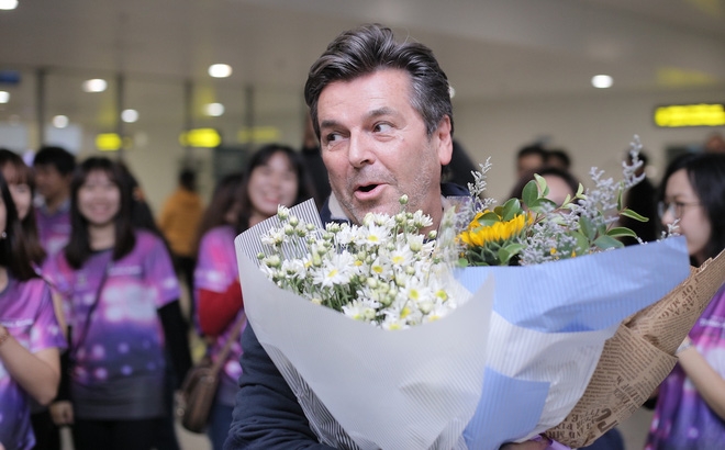 sot sinh sich gia ve dem nhac modern talking 12 trieu dong/cap hinh anh 1