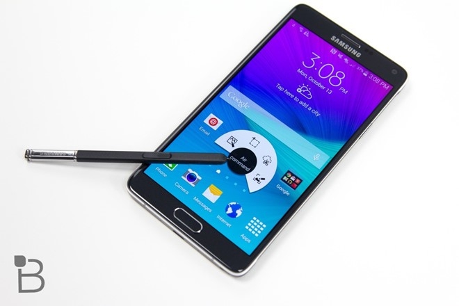 5 smartphone doi co van ban chay tai Viet Nam hinh anh 5