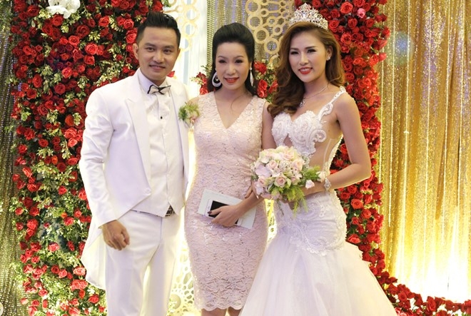 Dan sao Viet nhi nhanh trong dam cuoi Thien Bao hinh anh 7
