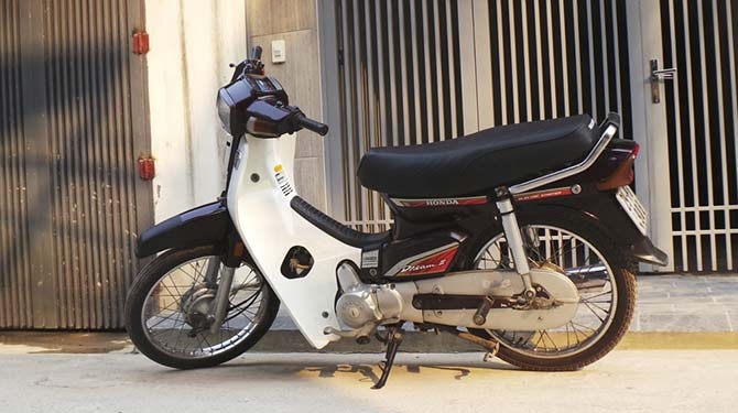 'Huyền thoại Honda Dream II cổ': 20 năm có giá 200 triệu