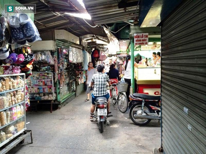 Bắt nghi can đâm liên tục nam thanh niên trong ngõ hẹp sau va chạm - Ảnh 1.