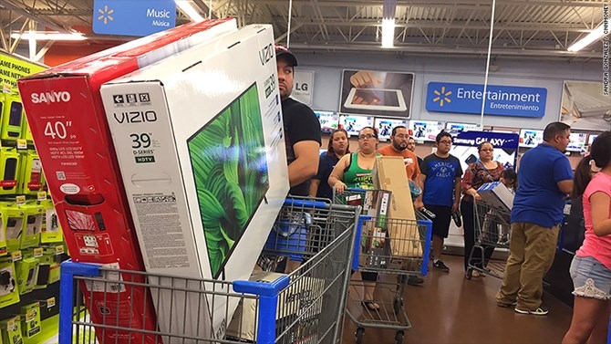 Mặt hàng nào bán chạy nhất Black Friday 2016?