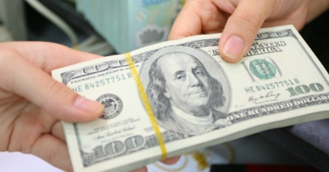 Tỷ giá trần hôm nay là 22.796 đồng/USD