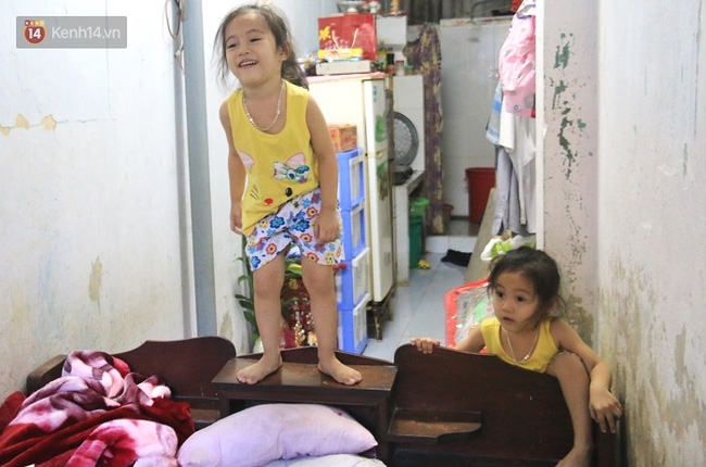 Vợ bỏ đi, người cha bệnh tật nhọc nhằn nuôi 2 bé gái sinh đôi xinh như thiên thần - Ảnh 5.