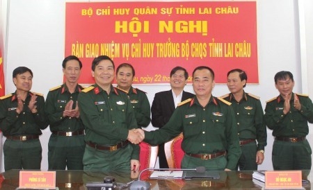 Bo Quoc phong, Bo Cong an dieu dong, bo nhiem nhieu nhan su hinh anh 3