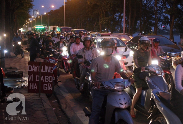 tắc thang máy