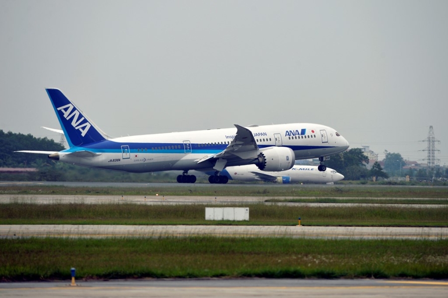 May bay xep hang cat canh o Noi Bai hinh anh 7