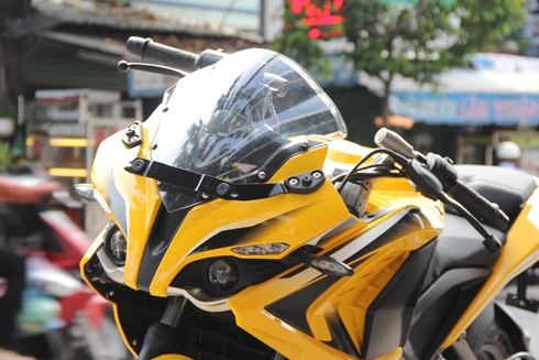 bajaj-pulsar-rs200-abs-2016-gia-hon-80-trieu-tai-viet-nam-3