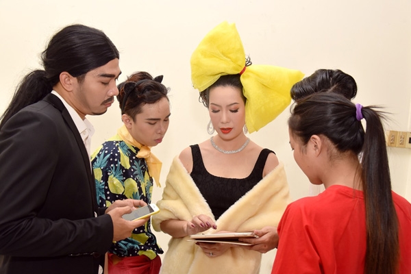 trinh-kim-chi-khong-ngai-lam-xau-trong-vo-kich-moi-5