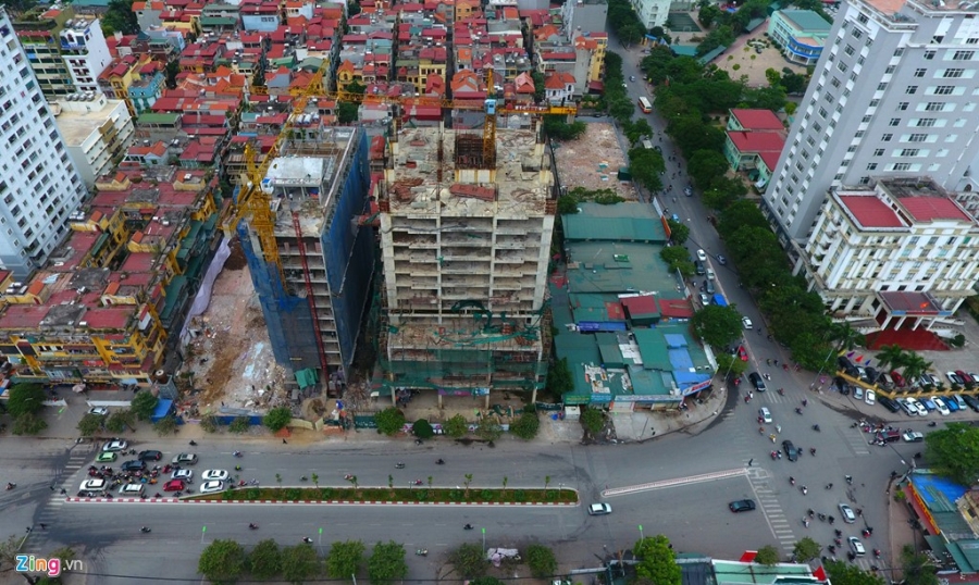 Dat vang nghin ty AZ Lam Vien 'ngu dong' gan thap ky hinh anh 2