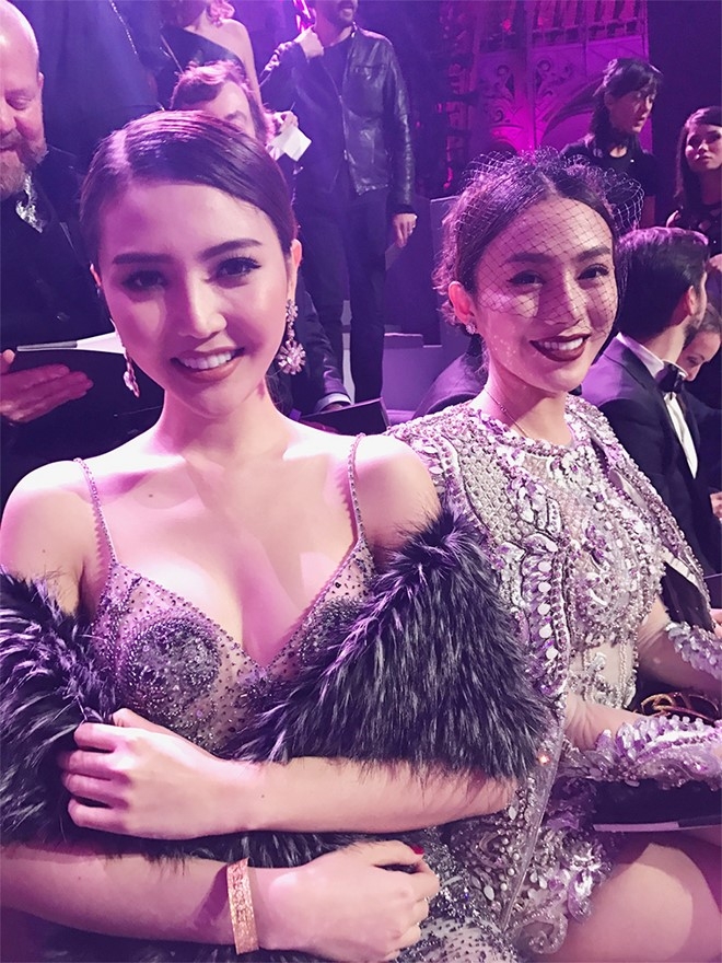 Le Ha, Ngoc Duyen mac goi cam du show Victoria's Secret hinh anh 6