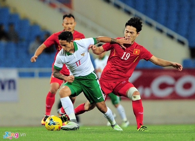 Ong Riedl tuyen bo choi tan cong truoc Viet Nam hinh anh 2