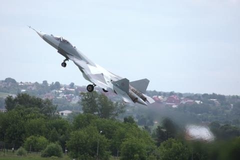 Tiem kich PAK FA trang bi dong co vec-to doi xung truc