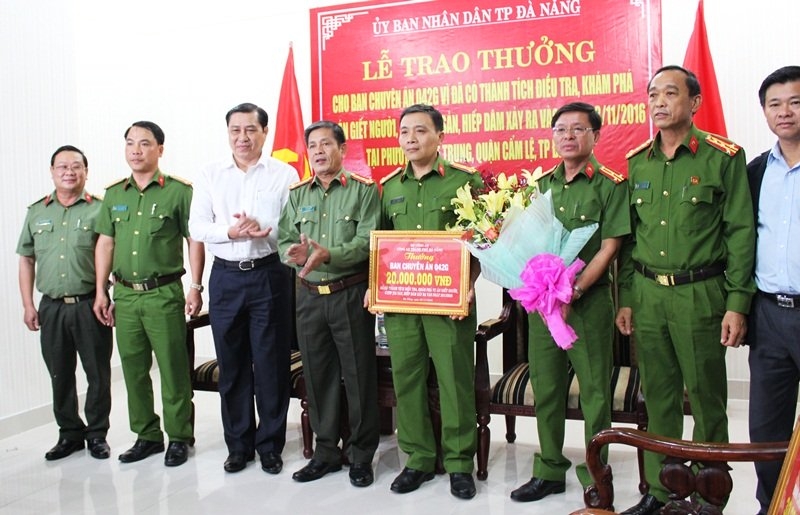 Vụ cưỡng bức chủ quán cà phê: Chủ tịch Đà Nẵng gặp nghi can