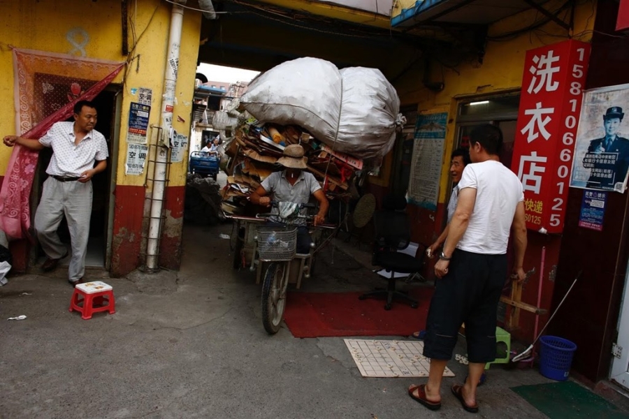 Nguoi ngoai tinh kho cuc muu sinh tai bai phe lieu Bac Kinh hinh anh 3