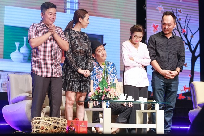 Nha Phuong xuat hien mo nhat trong live show Truong Giang hinh anh 5