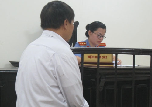 nhat-dao-oan-nghiet-cua-nguoi-dan-ong-58-tuoi-voi-anh-trai